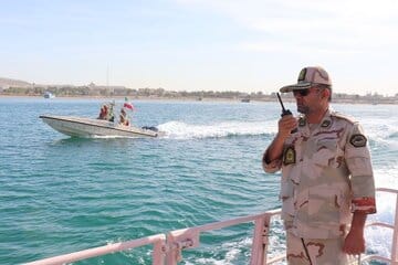 توقیف لنج حامل ۸۰ هزار لیتر سوخت قاچاق در کیش