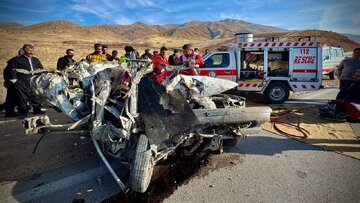 جان باختن ۴ نفر در تصادف دو تریلی با یک پراید