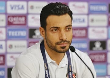 حمله دوباره شجاع به خیابانی؛ یک دلقک را در تلویزیون گذاشتهاند!