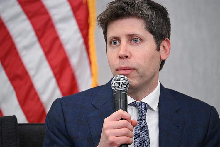 خانه پوشالی OpenAI؛ سقوط از اوج، تا رقابت با گوگل و رقبای جدید