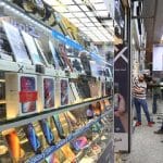 خرید موبایل‌های دست‌دوم اوج گرفت/ فروش موبایل نو از چرخه فروش خارج شد؟