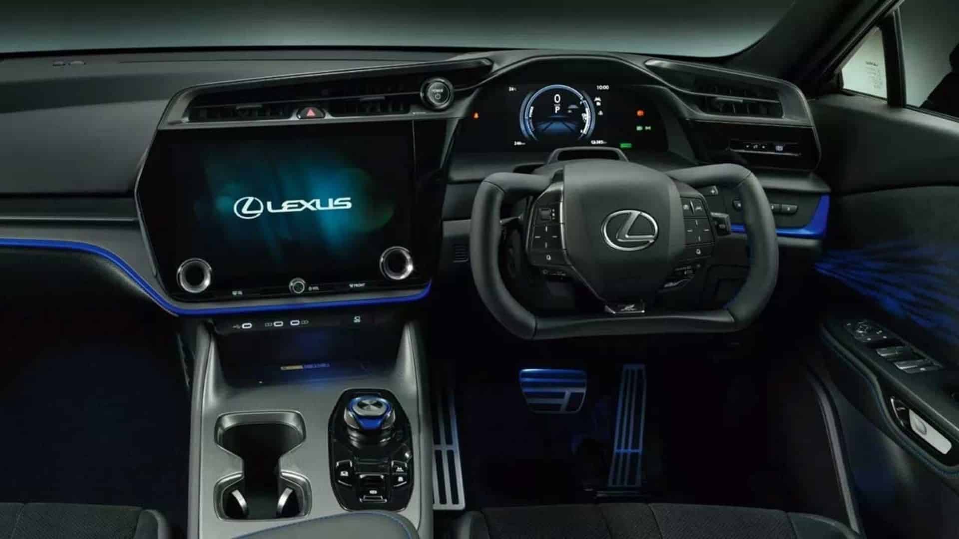 نمای کابین خودرو لکسوس RZ600e