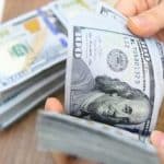 دلیل گرانی دلار چیست؟/ سلطانی زاده: منتظر این اتفاق در بازار ارز نباشید