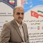 رئیس سازمان چای کشور در گفتگو با خبرآنلاین:
رشد ۴۵ درصدی صادرات چای؛ ۹۸۰۰ تن چای گیلان راهی ۳۰ کشور شد