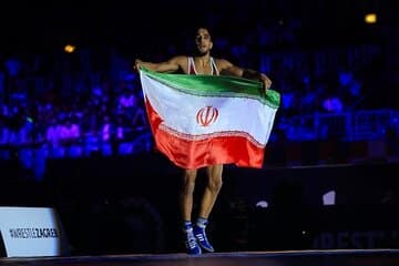 رحمان عموزاد بهترین کشتیگیر آزاد ۲۰۲۵ شد