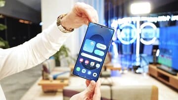 سامسونگ شاید از پنلهای OLED ساخت چین در گوشیهای پرچمدارش استفاده کند