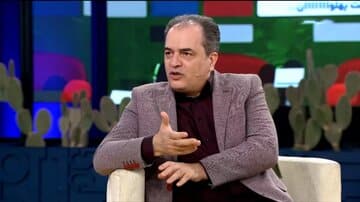 شوخی بی مزه پیمان یوسفی وسط گزارش دربی!