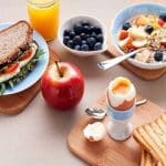 صبحانه محبوبی که فشار خون را بالا میبرد