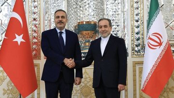 عراقچی: ایران و ترکیه مصمم هستند با همکاری نزدیک در مسیر صلح پایدار منطقهای گام بردارند