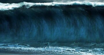 عکس ترسناک ماهوارهای ناسا از سونامی غولپیکر ۲۰۲۵