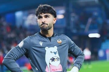 عکس | تهرانگردی عابدزاده و خواهرش در تعطیلات