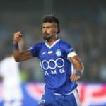 عکس | رامین رضاییان در تمرین استقلال استتار کرد