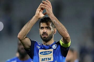 عکس | شروع مربیگری یک استقلالی در قطر؛ مدافع سابق آبیها صدرنشین را شکست داد!