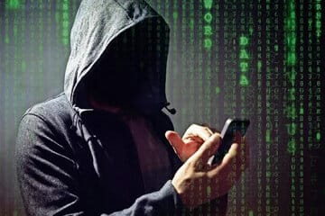 مراقب جمع اوری کمکهای خیریه از طریق فضای مجازی باشید/ مبادا کلاهبرداران کمین کرده باشند