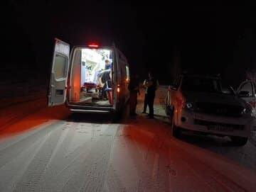 نجات جان مادر باردار بعد از ۴ ساعت عملیات امدادی