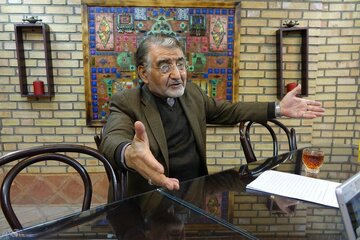 نسخه آل‌اسحاق برای کاهش فشار سنگین بنزین روی کسری بودجه و تورم/ نرخ سوم بنزین چگونه باید تغییر کند تا به طبقه متوسط به پایین، فشار وارد نشود؟