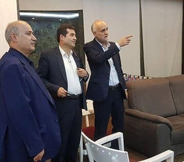 نه دنیامالی و نه تاج، نمی توانند در برابر بی اخلاقی های فوتبالی ها بایستند/ جریمه هم که می کنند برای درامد است