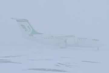 هشدار فرودگاه مشهد در پی پیشبینی بارش سنگین برف / مسافران قبل از عزیمت با اطلاعات پرواز تماس بگیرند