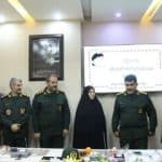 هنرمندان ستون‌های اصلی وفاق و همدلی جامعه هستند