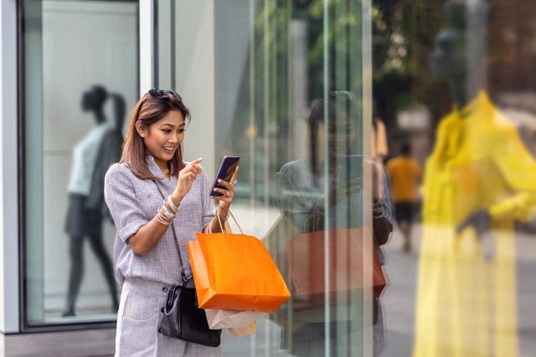وقتی ویترین مغازهها به مواد مخدر تبدیل میشوند