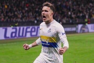 پرونده پیچیده اکرت برای حضور در تیم ملی ایران