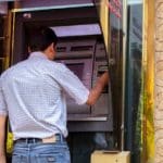 پیشنهاد سطحبندی جدید به جای دهکبندی خانوارها برای دریافت «یارانه»/ وزیر رفاه: افزایش ۴۰ درصدی حقوق معلولان هم دردی از آنها دوا نکرد