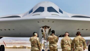 کابوس B-۲۱ به میدان آمد / کدام متحدان روسیه آن را دریافت میکنند؟