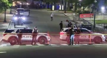 گاردین: ترامپ در حال پاکسازی قومی در آمریکا است