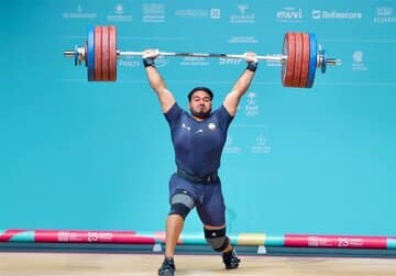 یک ایرانی در جمع بهترین وزنهبرداران جهان