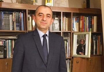 آرشی دیگر در سپیدی برفهای بانه