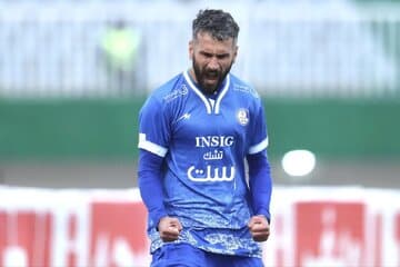 ترفند استقلالیها برای خرید بازیکن با پنجره بسته