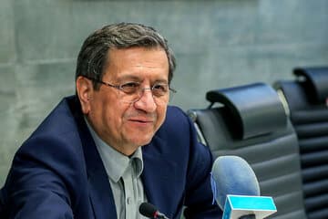 رئیس کل بانک مرکزی: نتایج مثبت «یکپارچهسازی نرخ ارز» به مرور زمان خود را نشان خواهد داد