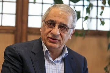 طهماسب مظاهری:نباید اشتباه دولتهای هاشمی و احمدی نژاد و روحانی و رئیسی در تک نرخی کردن ارز را تکرار کنیم