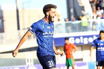 عکس | ستاره سابق لیگ برتر ایران در دسته ۴ اسپانیا