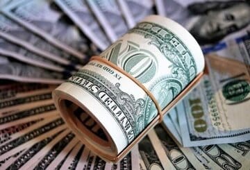 قدم ترامپ به دلار نیفتاد؛ ۲۰۲۵ بدترین سال دلار در ۸ سال گذشته بود