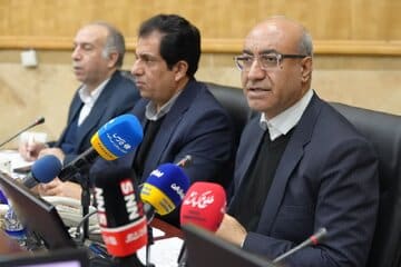 مردم باید در جریان کامل طرح کالابرگ الکترونیکی قرار بگیرند/ ثبات بازار اولویت فعلی در استان کرمانشاه