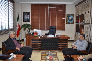 هم افزایی ادارات کل امور عشایر و منابع طبیعی لرستان با هدف صیانت از اراضی ملی