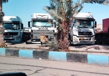 پیگیری برای پرداخت مطالبات رانندگان حمل ونقل عمومی فارس