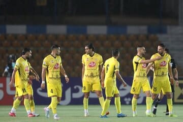 گیتاریست آبی بعد از جدایی از استقلال عاقبت به خیر نشد