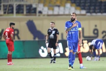 استقلال دوباره بیکاپیتان شد