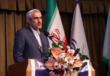 اظهارات وزیر اقتصاد درباره عبور کریدور شرق ـ غرب از ایران/ جزییات