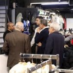 بازدید میدانی از وضعیت فعالین اقتصادی کیش و شنیدن بیواسطه مسائل و دغدغههای بازاریان