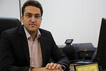 بازگشایی گردنه گله بادوش در شهرستان الیگودرز با تلاش راهداران