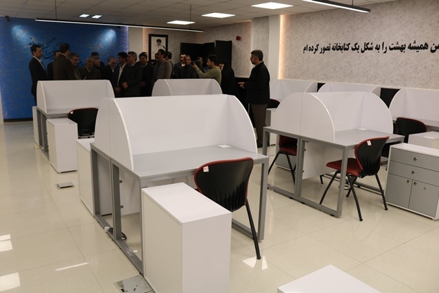 تالار پژوهشگران کتابخانه مرکزی سمنان با حضور استاندار افتتاح شد