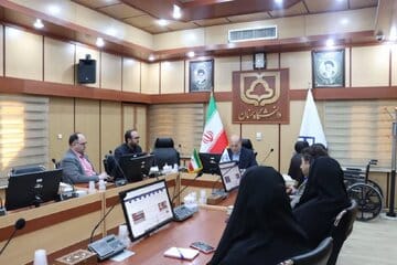 تقویت همکاریهای میراثفرهنگی و دانشگاه سمنان برای توسعه گردشگری علمی/۳۵۰۰ دانشجوی بینالملل، گردشگران علمی استان سمنان هستند