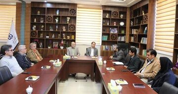 دانشگاه لرستان و اداره کل استاندارد برای ارتقای استانداردهای آزمایشگاهی توافق کردند