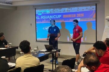 شمسایی در جلسه فنی دیدار با ازبکستان: مثل قهرمانها بازی کنید