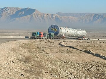 عبور بزرگترین بار ترافیکی کشور از لارستان با حداقل اختلال در برقرسانی