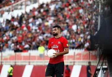 عکس | مدافع سابق استقلال و تراکتور در ذوبآهن