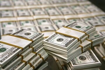 میانگین معاملات روزانه ارز ۷۷ درصد افزایش یافت/ میانگینقیمت دلار در بازار توافقی اعلام شد